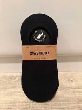 Steve Madden Sneaker Socks